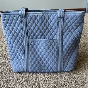 Vera Bradley Zipper Tote